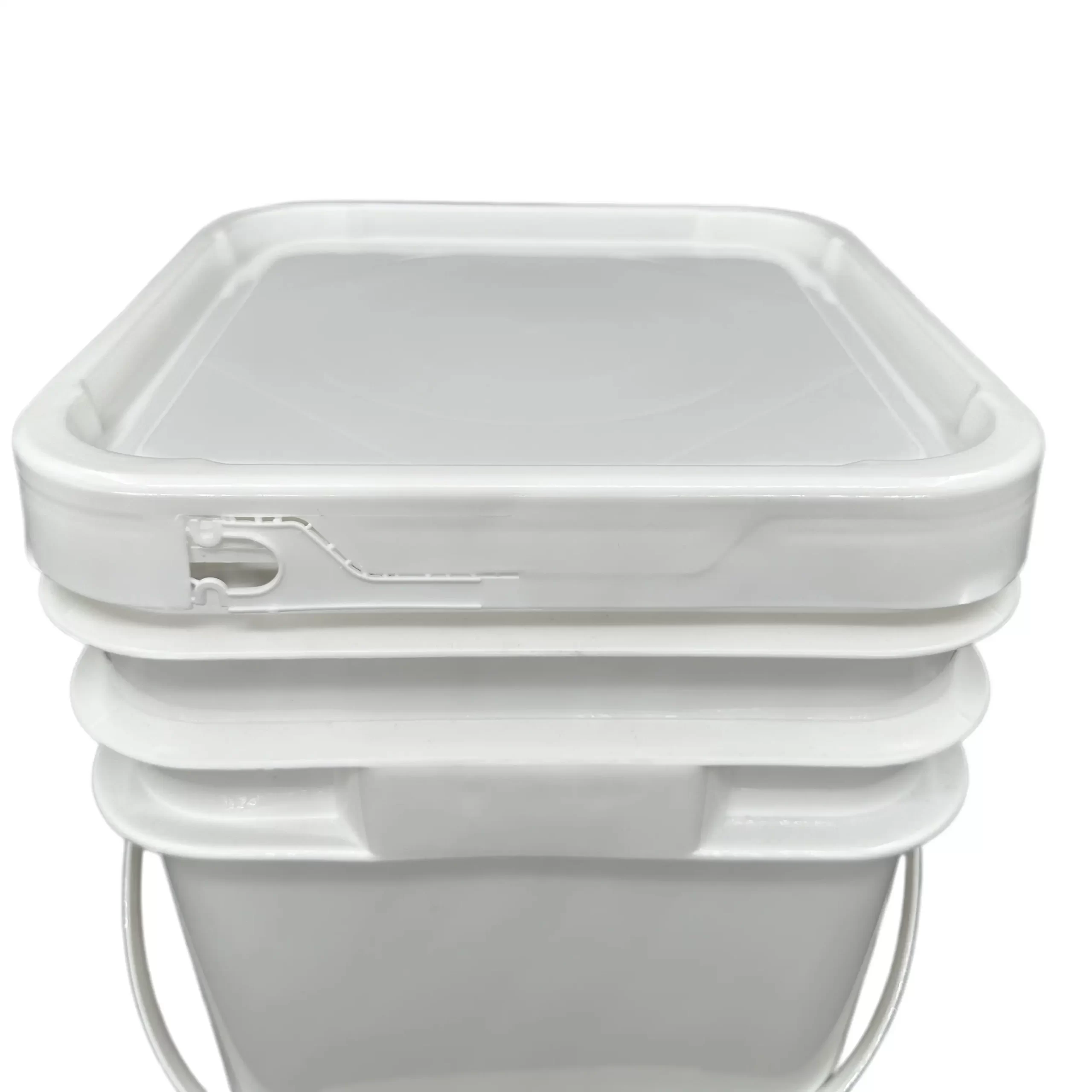 20L Square Plastic Bucket with Lid for Industrial Packaging - Image 2